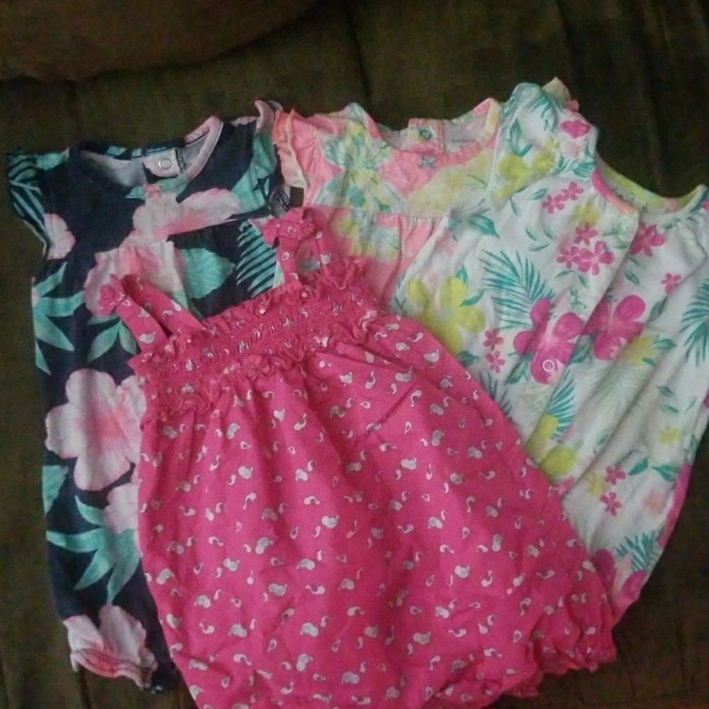 Jumper/onesie bundle
