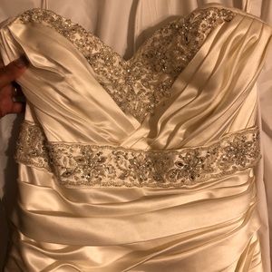 Strapless Wedding Gown (Ivory)