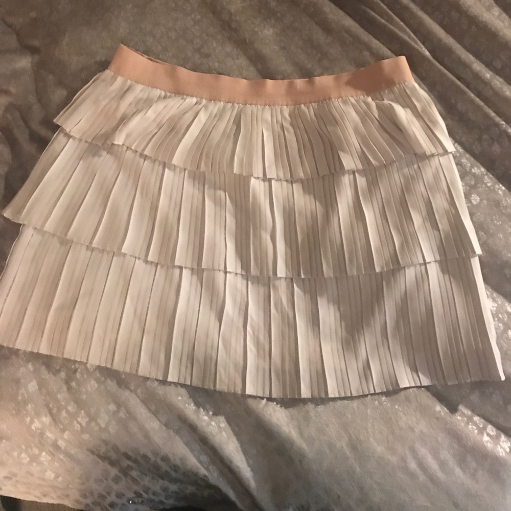 Tiered pleated skirt