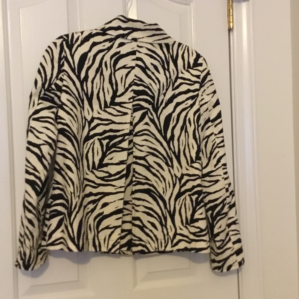 Ladies jacket - Picture 2 of 2