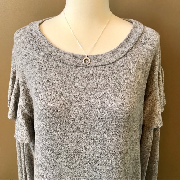 Last 1! 🌟Softest Ruffle Sleeve Jersey Top - Picture 3 of 3