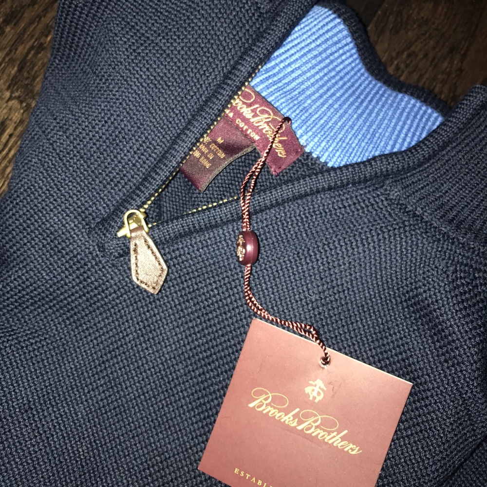 Brooks brothers boys sweater size Med NWT