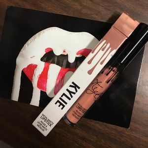 Kylie Metal Matte Lipstick in Heir
