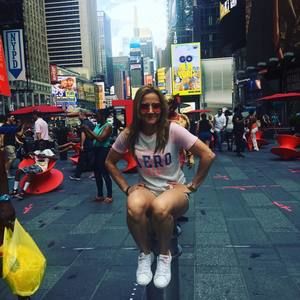 Meet your Posher, Claudia alexandra