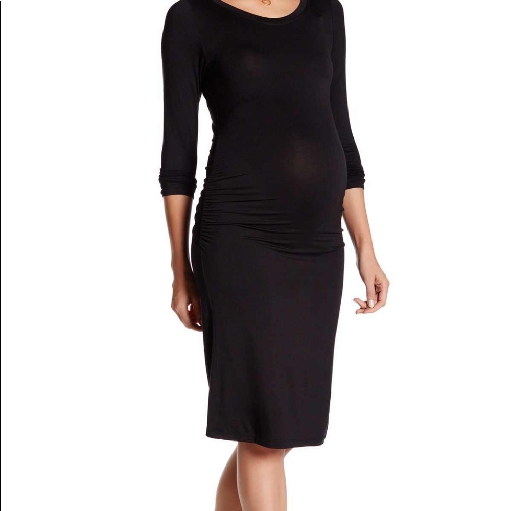 Everly Grey Black maternity dress