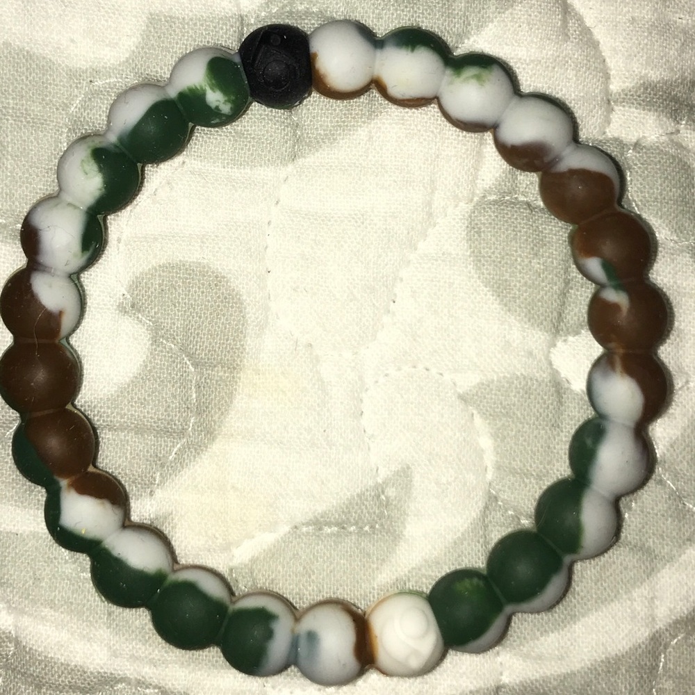 💕Lokai Camo Bracelet 💕