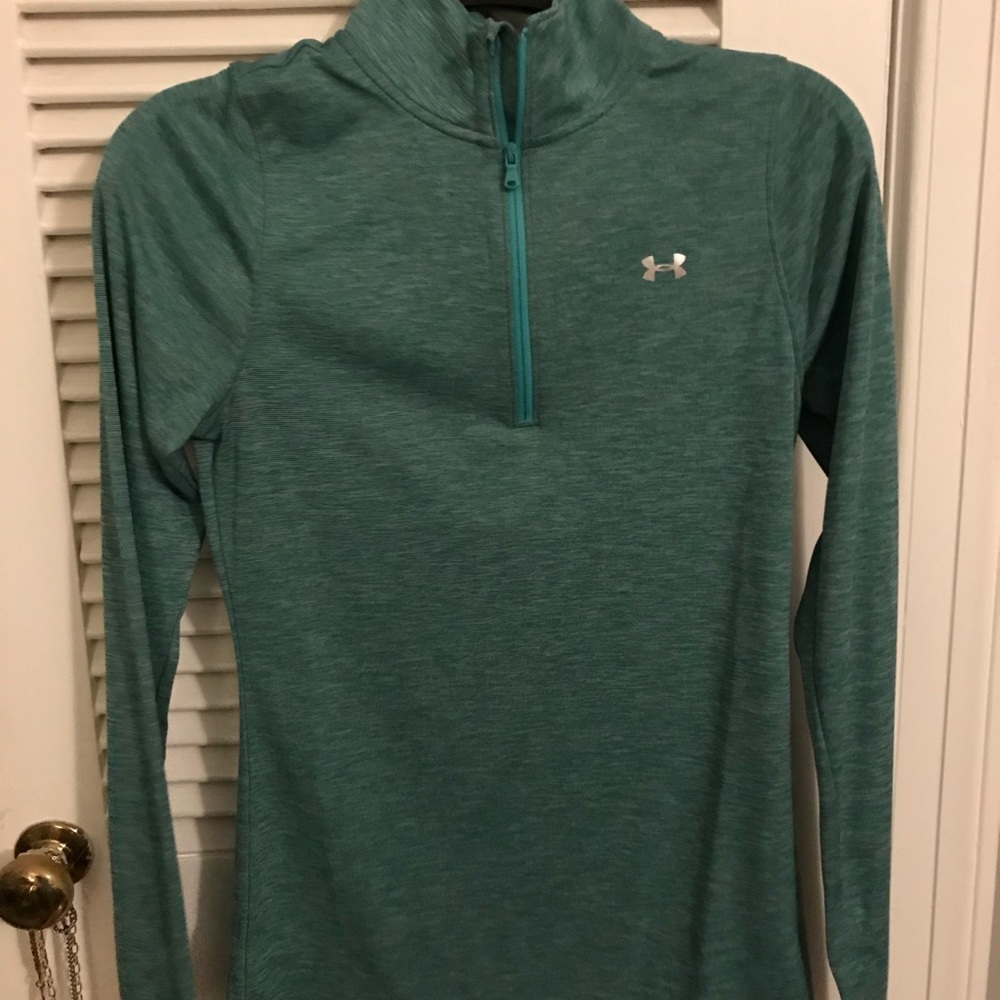 Green/teal UA pullover.