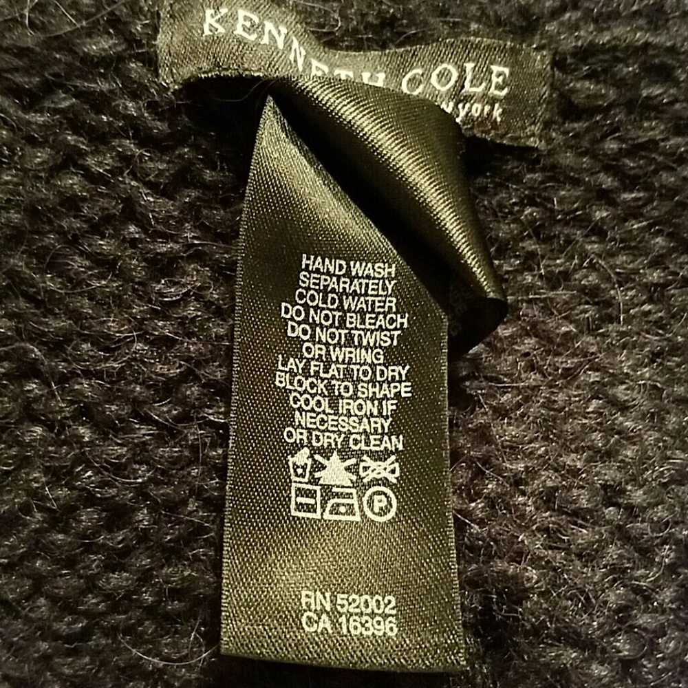 💥SALE💥 Kenneth Cole Sweater - Picture 5 of 5