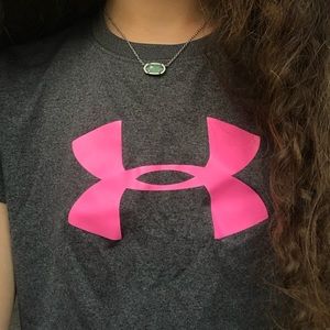 UNDER ARMOUR GREY ATHLETIC SHIRT