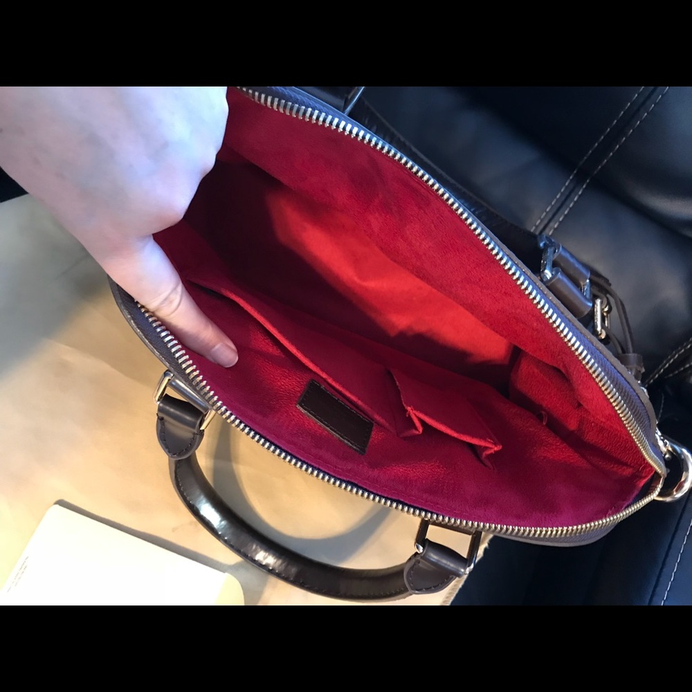 !SOLD!Authentic Louis Vuitton Trevi PM - Picture 4 of 8