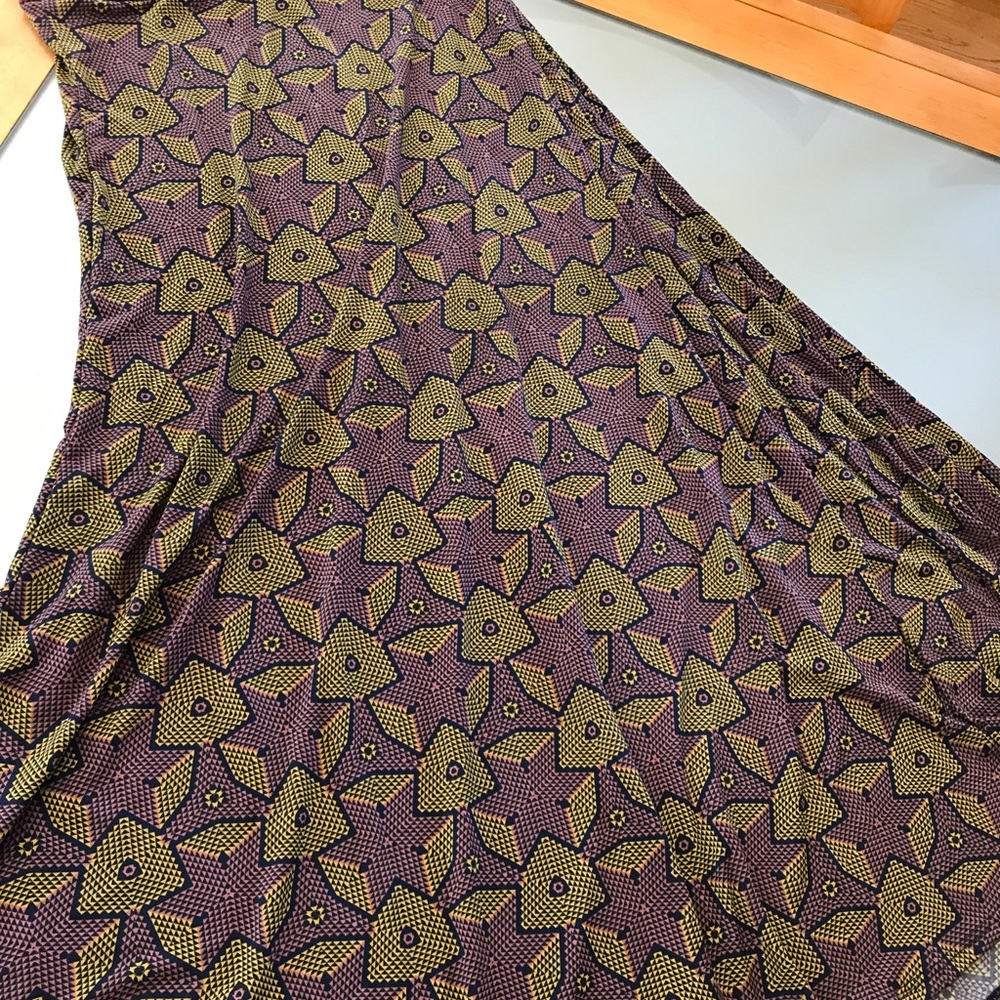 EUC  beautiful LuLaRoe maxi skirt