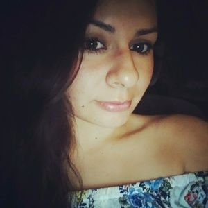 Meet your Posher, Karina