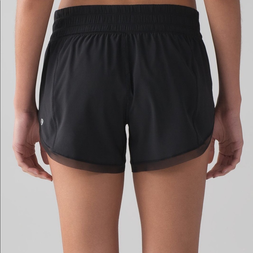 ✨SOLD✨ Lululemon Anew shorts in black - Picture 2 of 3