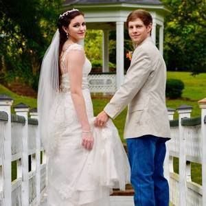 Meet your Posher, Carly