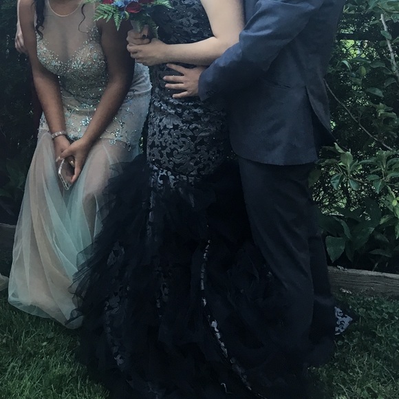 ONE OF A KIND PROM DRESS FROM FRANCE - Picture 5 of 8