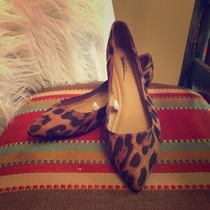❤️MERONA LEOPARD FLATS ❤️