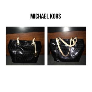 Michael Kors Monogram Jet Set Medium Tote Black