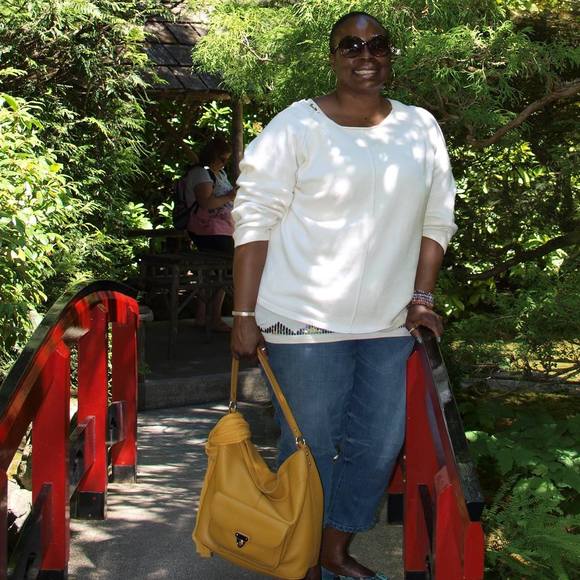 Meet your Posher, Jerri - Picture 1 of 1