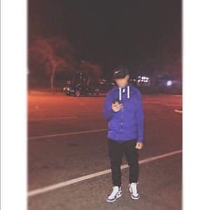 Meet your Posher, Joshua