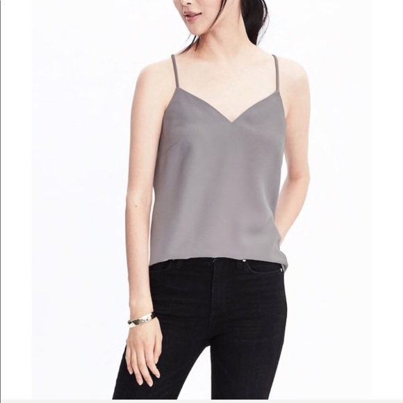 Banana Republic Tops - CREPE VEE CAMI