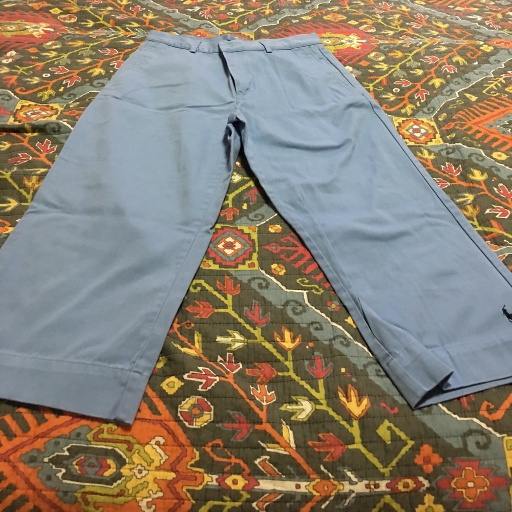 Capri pants