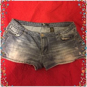 Jean cutoff shorts