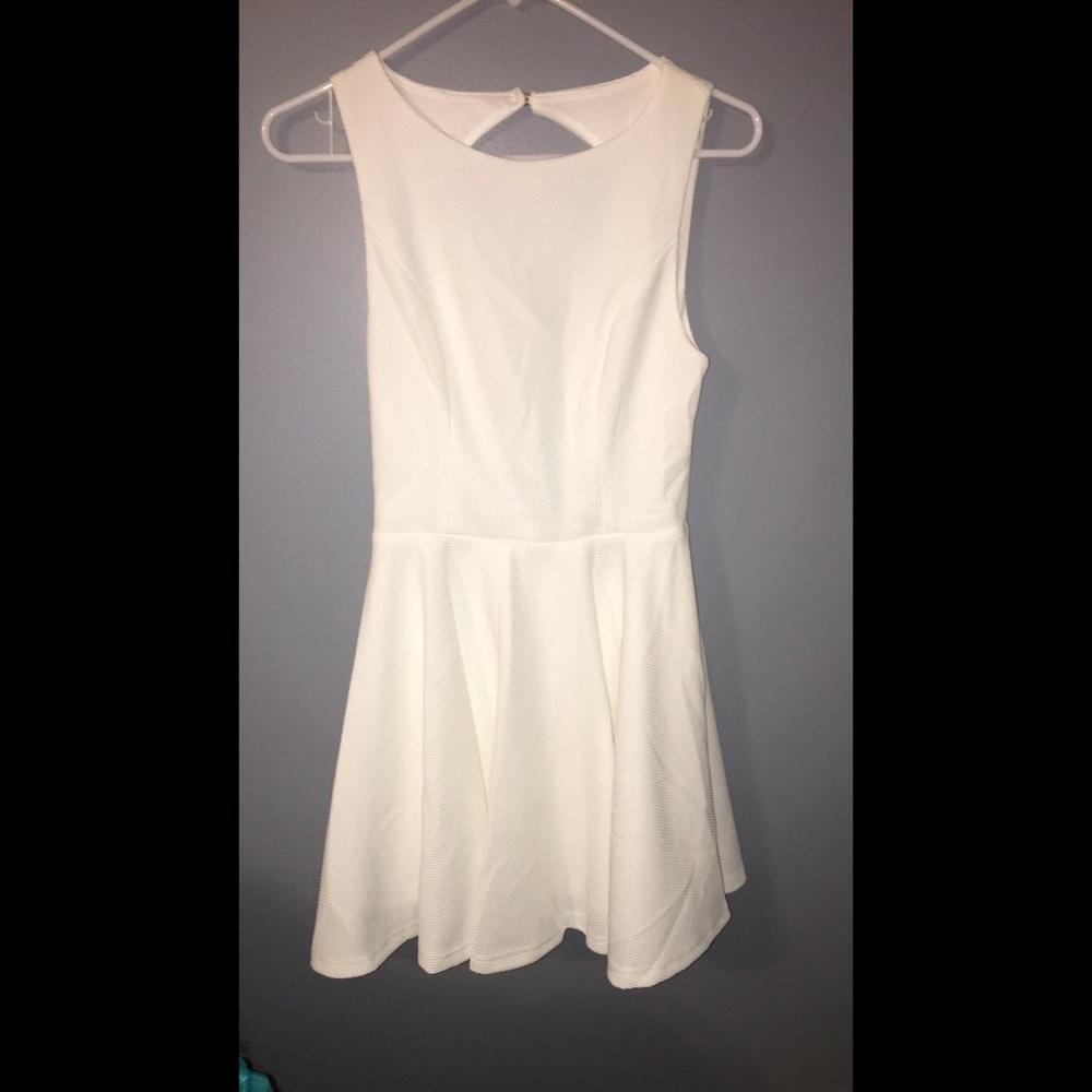 Lulu’s homecoming dress