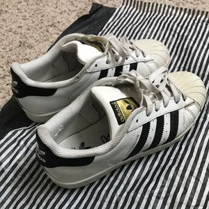 Adidas Superstar Sneakers