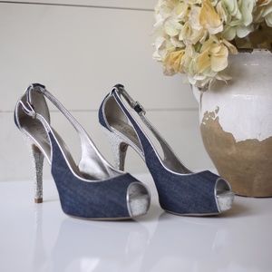 Guess Heels size 8.5