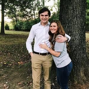 Meet your Posher, Logan