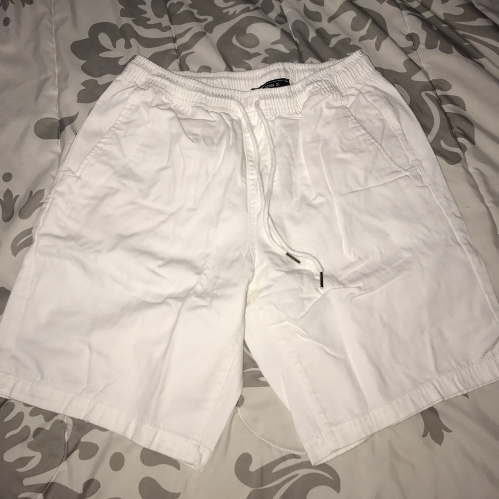 White Cargo Fit Shorts.