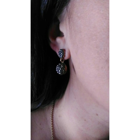 | HEMATITE CRYSTAL EARRINGS | - Picture 4 of 7