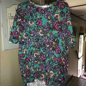 XS Floral Irma Lularoe