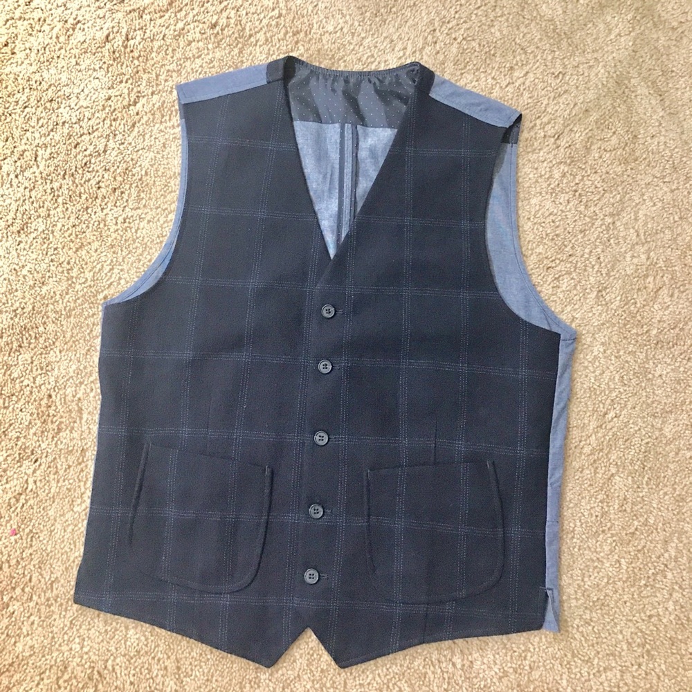 Jasper J Conran Men’s vest. Size 42