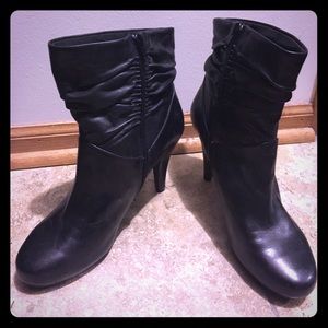 Ankle boots