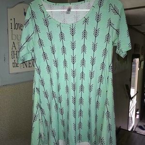 Xs Lularoe Perfect T EUC