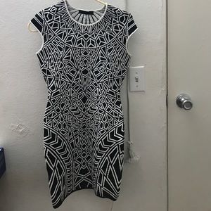 Geometric print body con dress