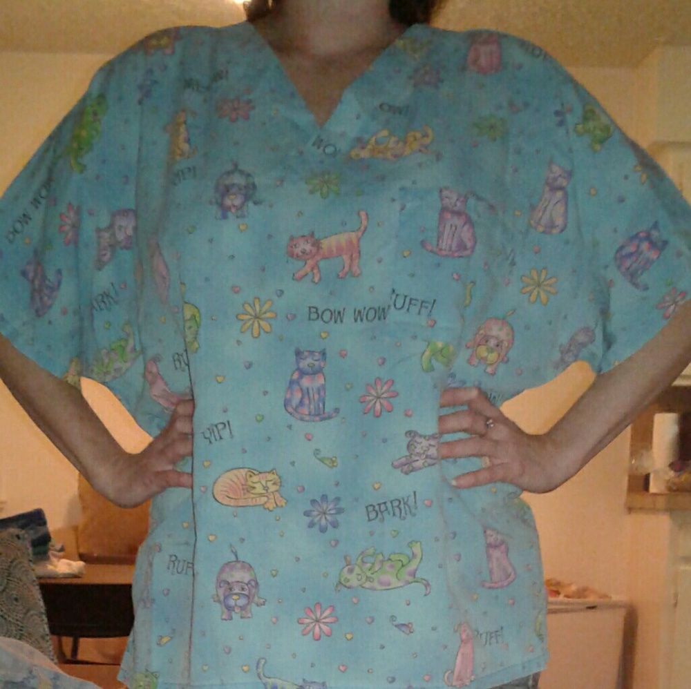 Scrub top