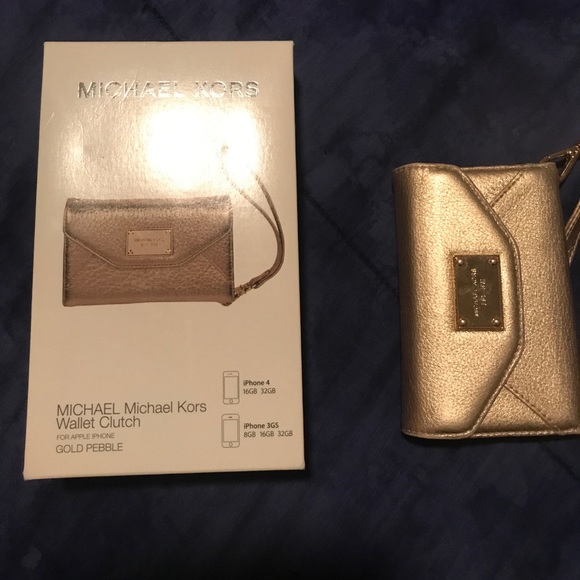 Michael Kors Wallet Clutch - Picture 1 of 4