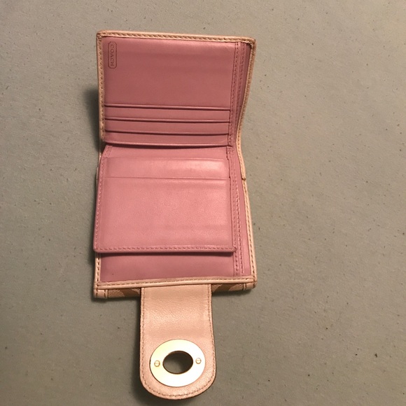 Coach wallet - Picture 2 of 8