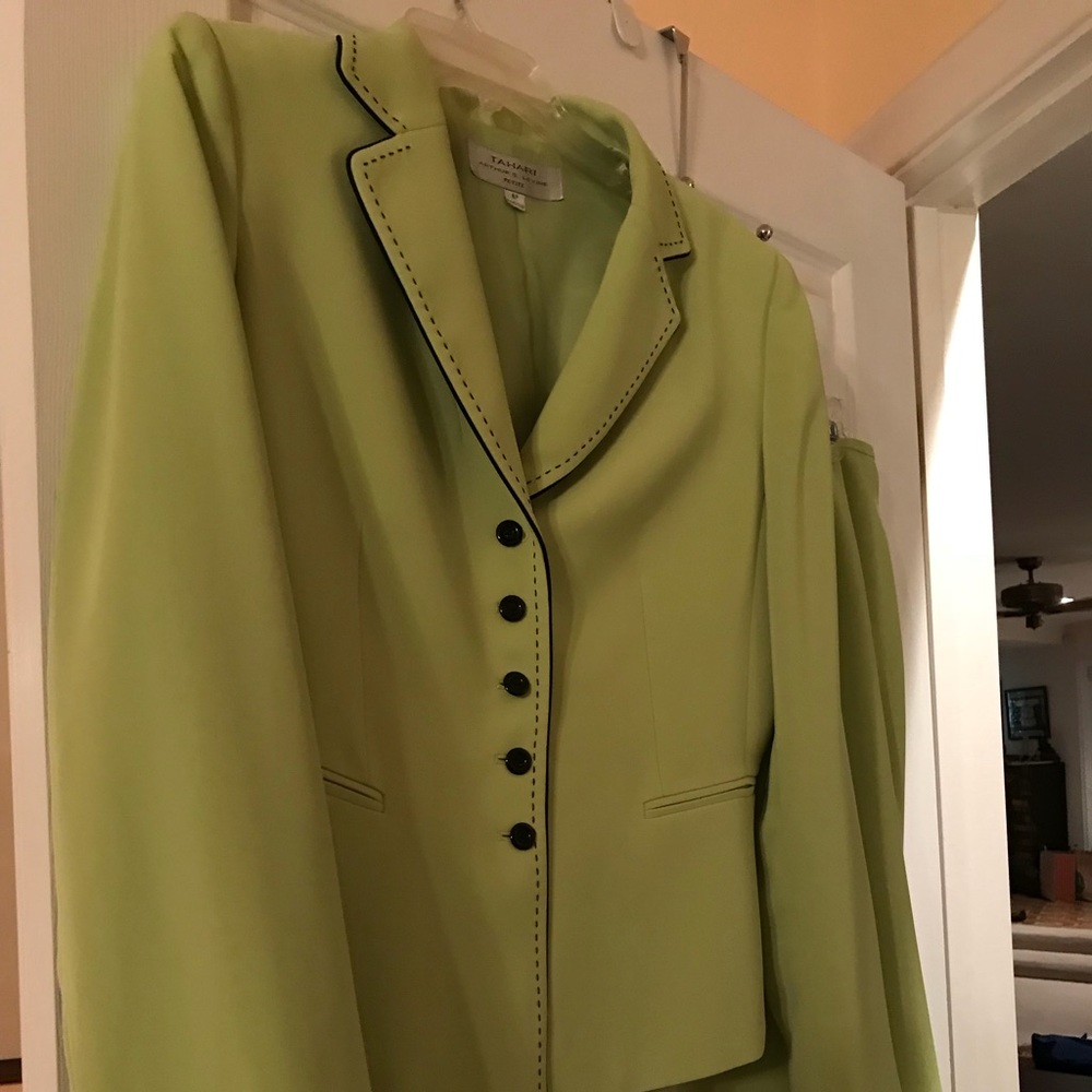 Tahari lime green suit. Excellent condition