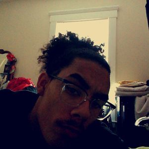 Meet your Posher, Jael