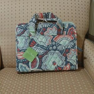 Vera Bradley Hanging Organizer Nomadic Floral