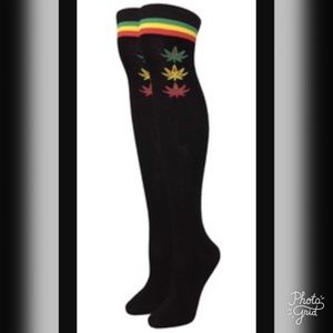 Rasta over the knee Socks