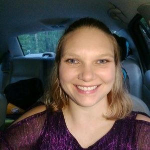 Meet your Posher, Melanie