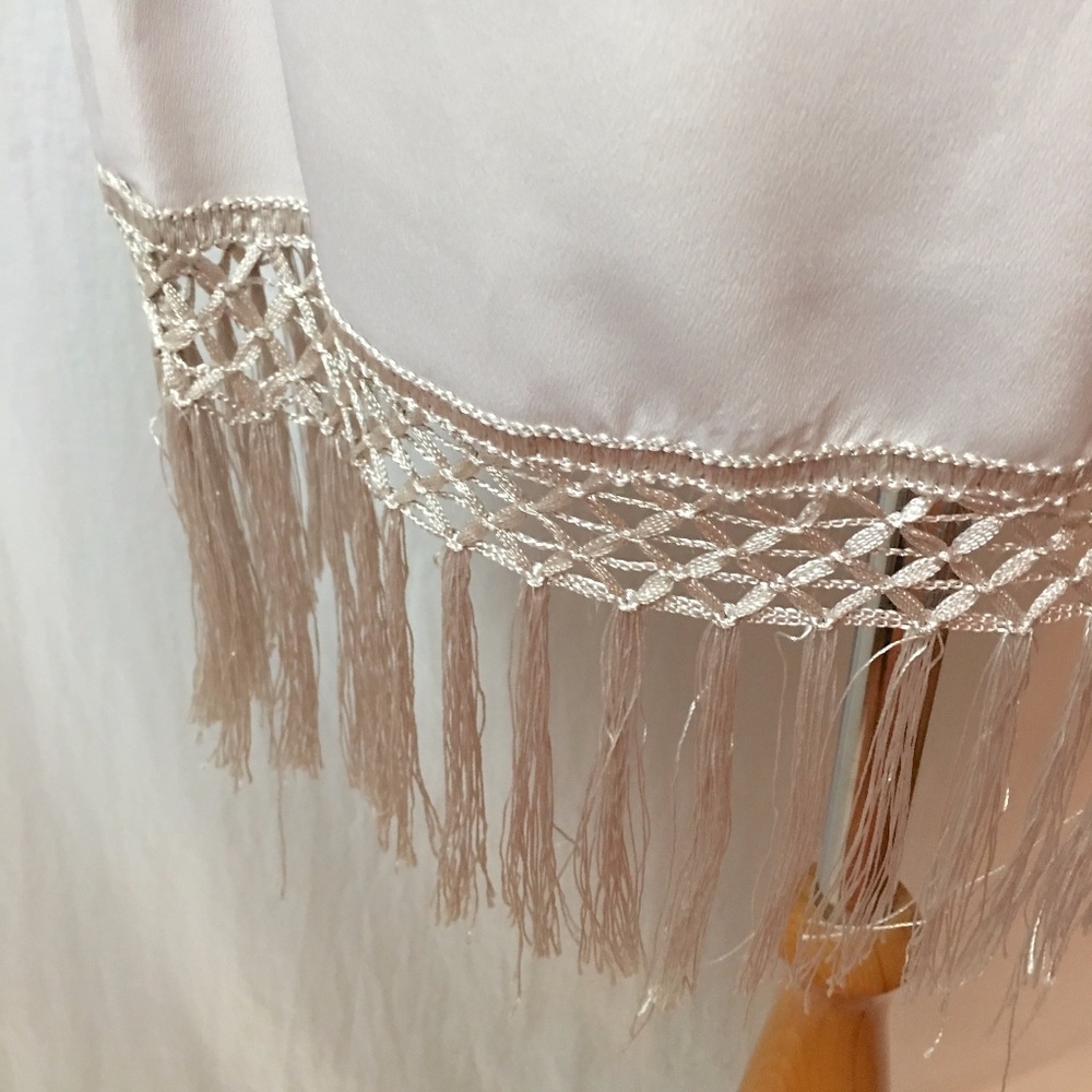 New BB Dakota MOIRA Dress Crochet Lace & Fringe - Picture 4 of 8