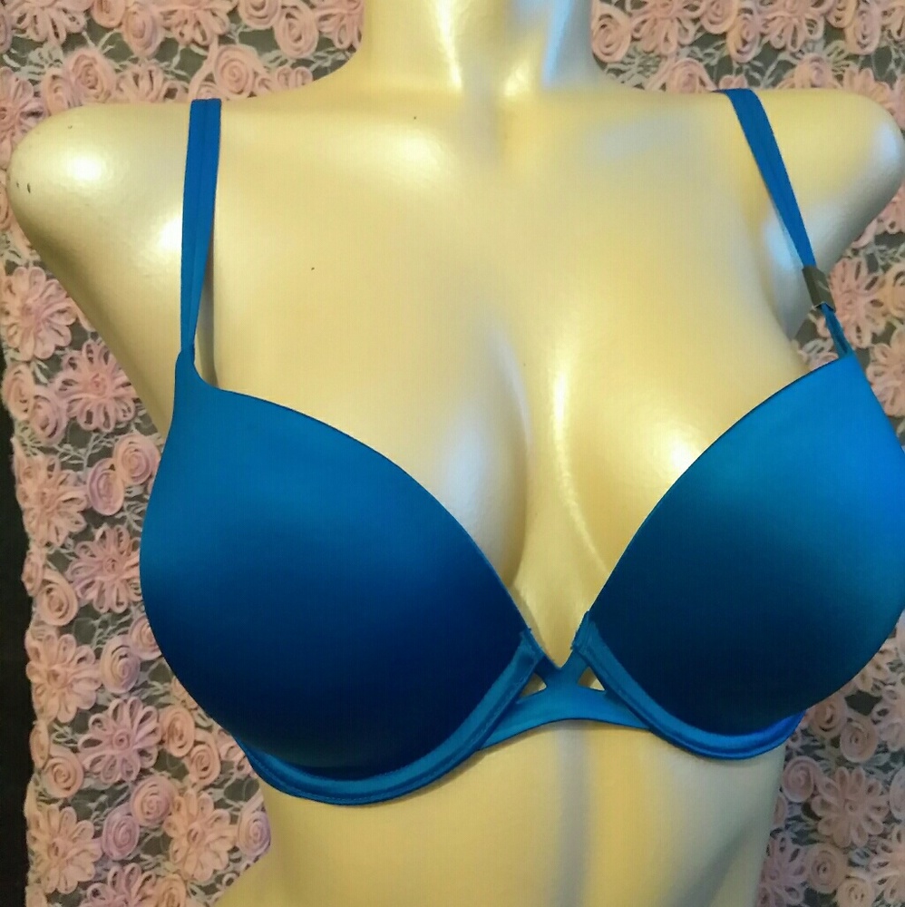 🆕 Victoria's secret VERY SEXY PUSH UP