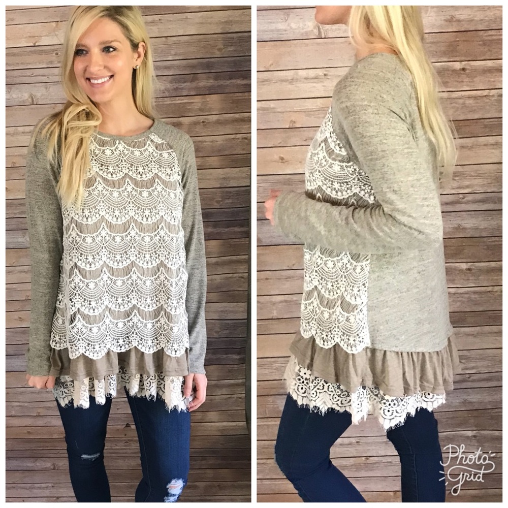 Taupe Scalloped Lace Knit - Picture 2 of 4
