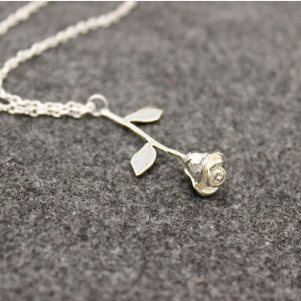 Elegant Rose Necklace - Picture 6 of 8