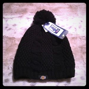 Black Lakers women’s beanie